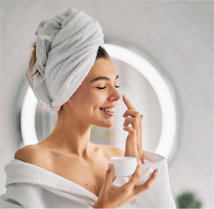 Natural Ingredients in Skincare: What to Look For and Why They Matter